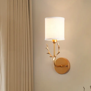 Deerhorn Wall Light